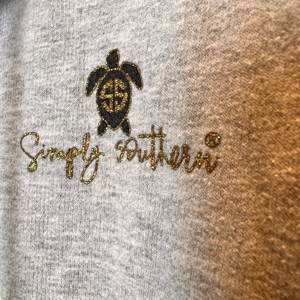 Simply Southern Hoodie Sweatshirt Small Turtle Comfy Cozy Coastal VSCO Preppy - Picture 4 of 8
